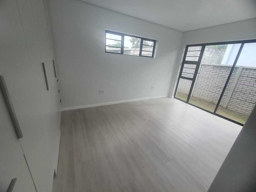 To Let 3 Bedroom Property for Rent in Beacon Bay Eastern Cape